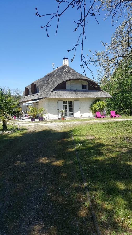 La Belle Chaumiere Bed and Breakfast Bretagne-de-Marsan Exteriör bild